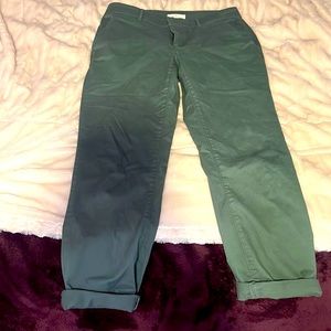Ann taylor loft army green cuffed pants size 6
